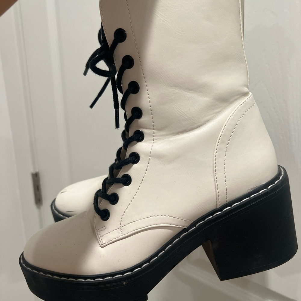Nine West White Combat Boots with Black Laces